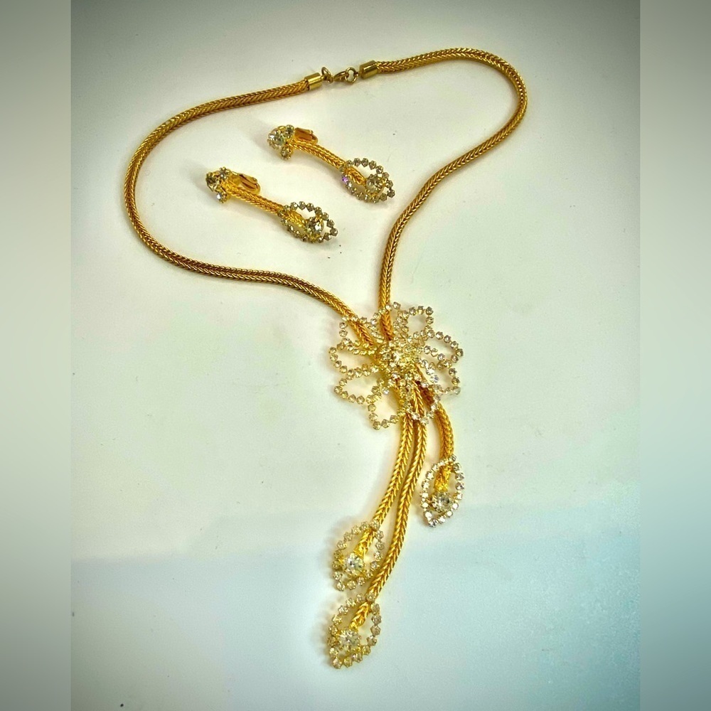 Vintage Clear Rhinestone Floral Tassel Necklace with Matching Dangle Earrings